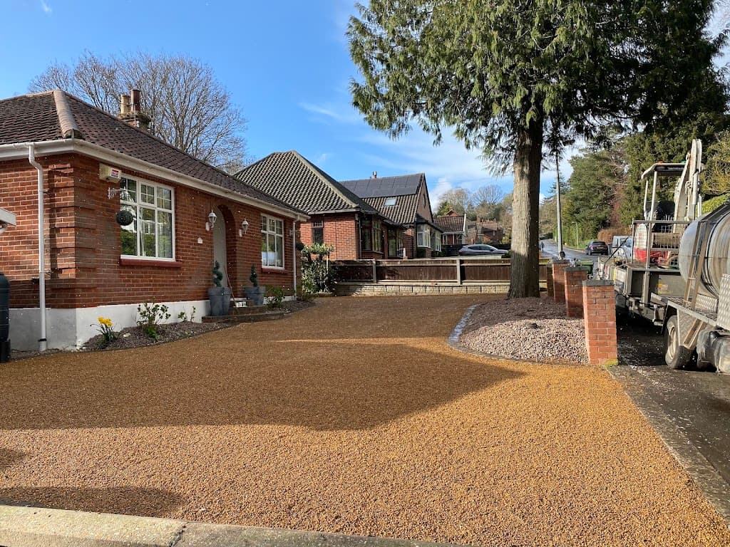 Avenue Driveways