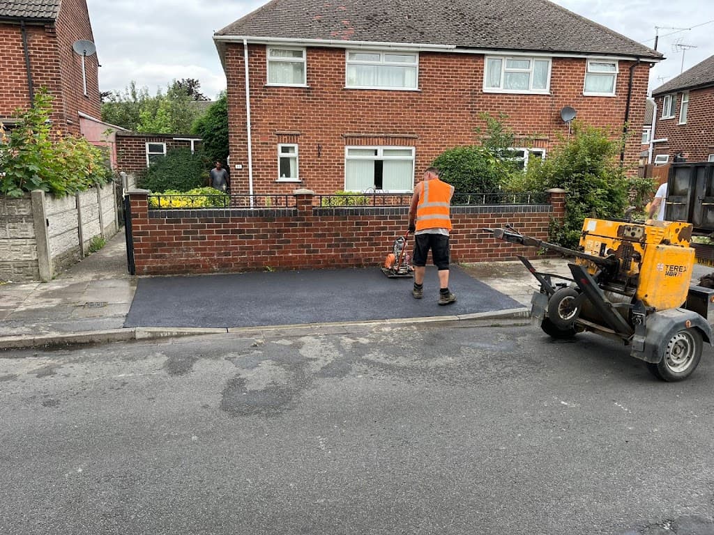 Tarmac Driveway Leeds