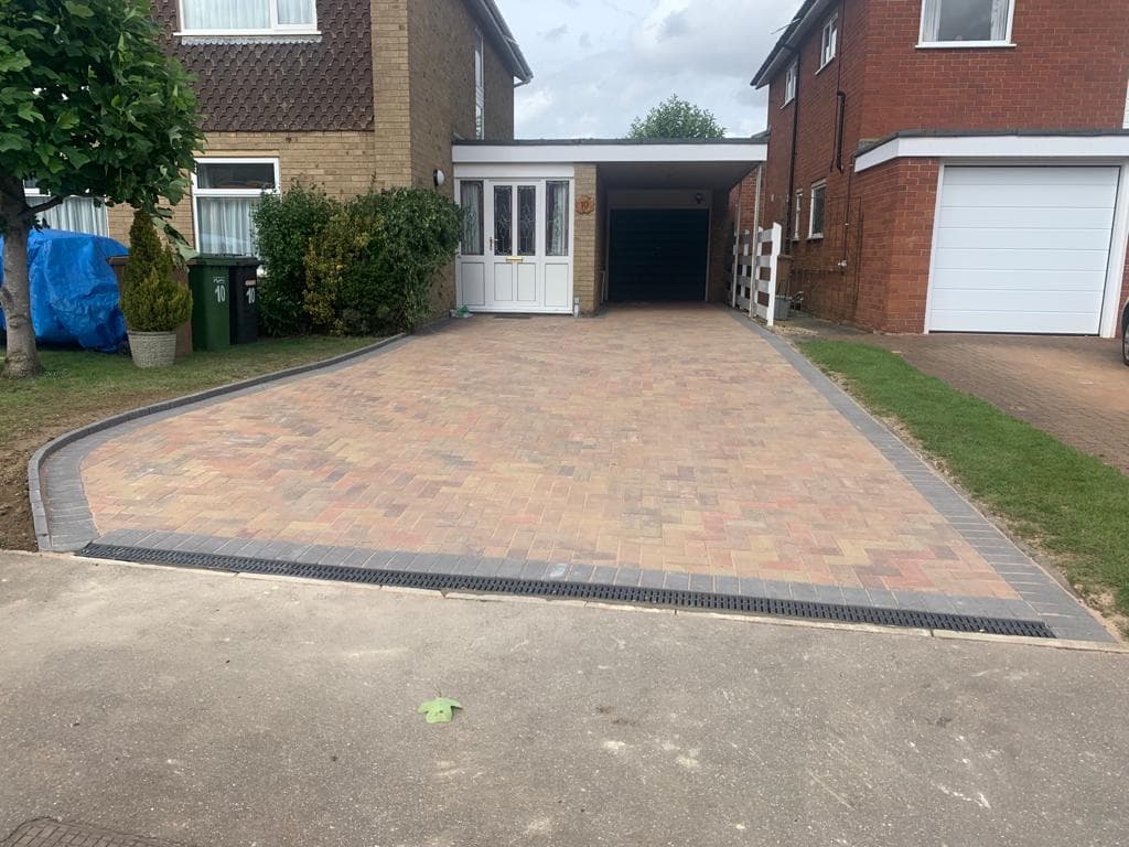 CambridgeshireDriveways & Patios Ltd