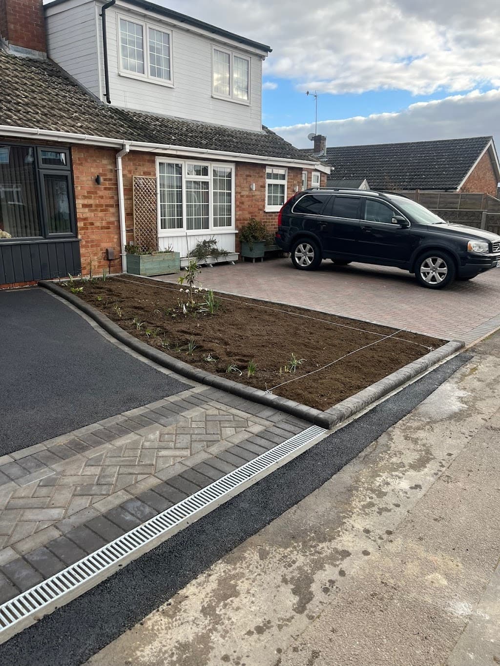Creative driveways oxford ltd