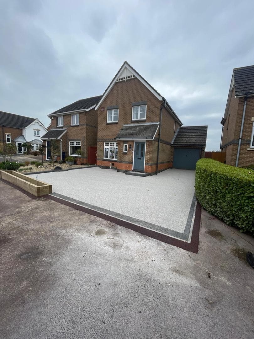 Kola Construction | Resin Bound Driveways London