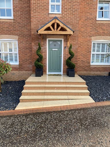 Solid Paving Service | Block paving | Driveway | Driveways patios — Customer photo