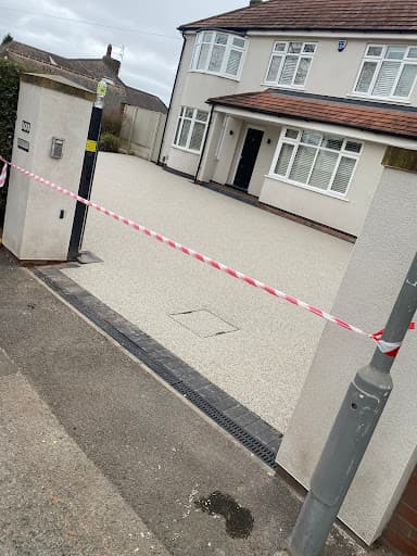 Resin Driveway Nottingham — Customer photo