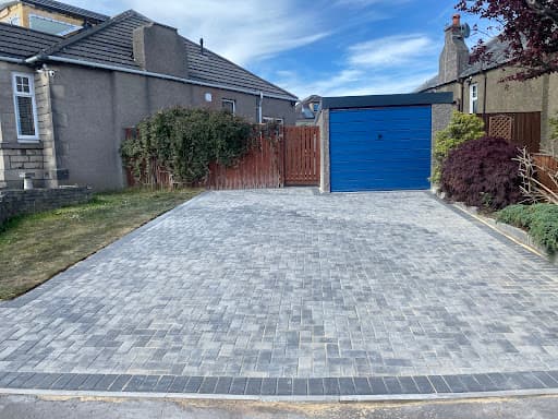 EDINBURGH PAVING COMPANY — Customer photo