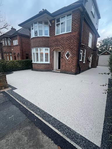 Resin Driveway Nottingham — Customer photo