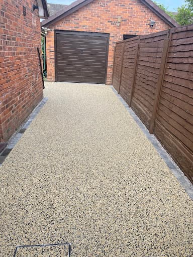 Aurora Resin Driveways — Customer photo