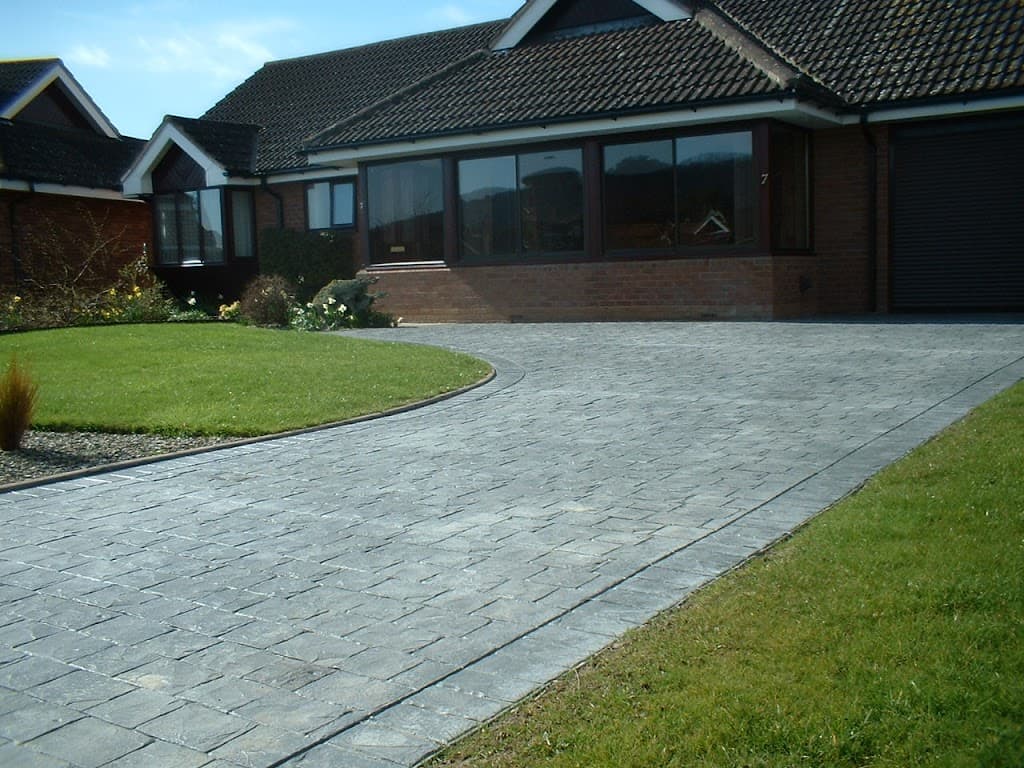 Kings Driveways