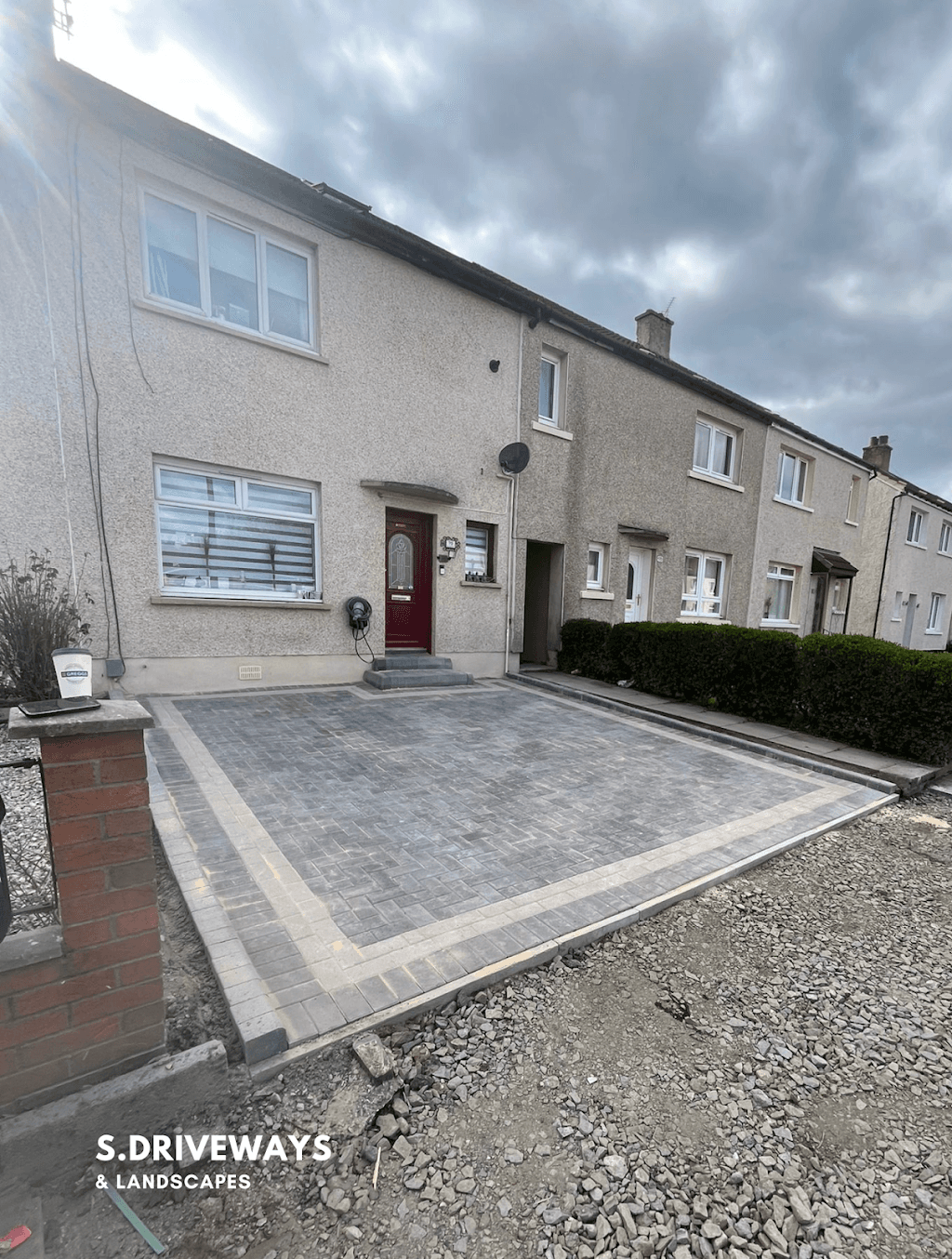 S.Driveways & Landscapes