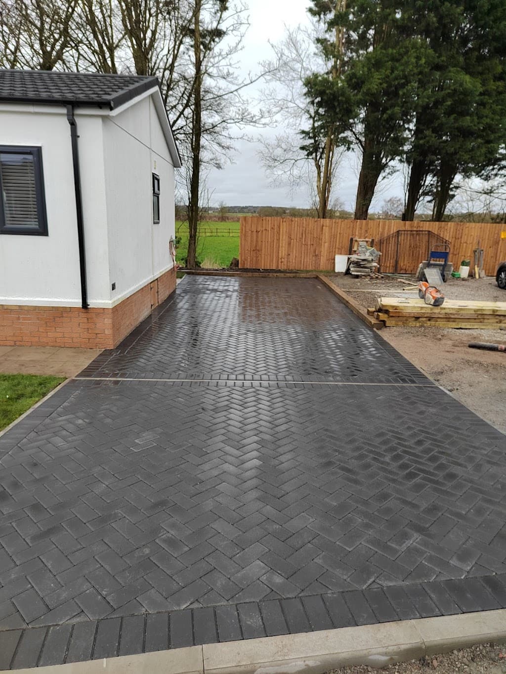 HM DriveWays Manchester LTD