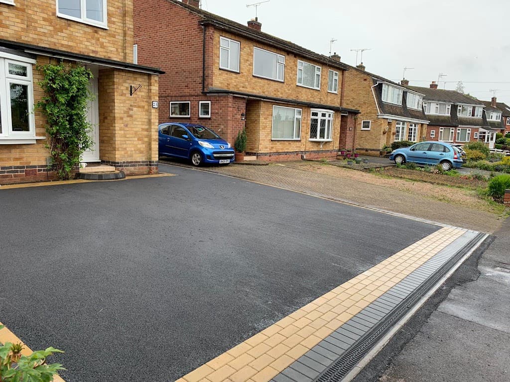 Premier Drives & Paving Belfast - Tarmac Driveways