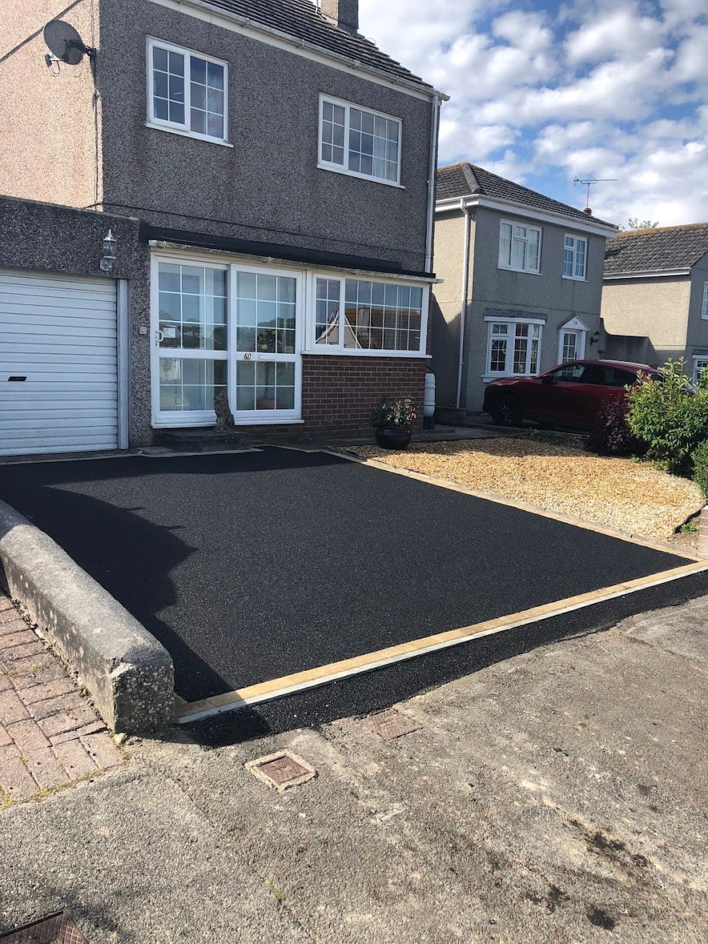 RM DRIVEWAYS & LANDSCAPING