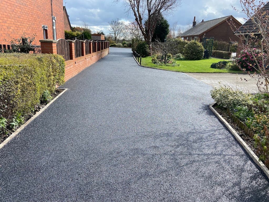 Hannifins Driveways Ltd