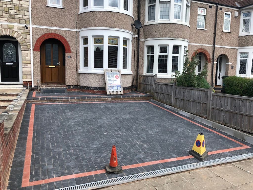 Warwickshire paving and Resin-Bound