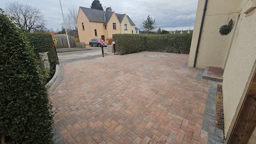Hallmark Driveways — Customer photo