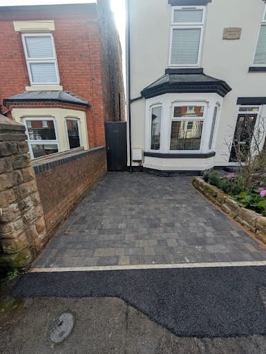 Oakleigh Driveways — Customer photo