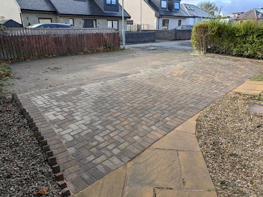 Hallmark Driveways — Customer photo