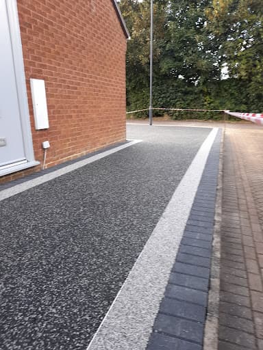 W Miller & Sons Tarmac - Block Paving & Resin Driveway Specialists — Customer photo
