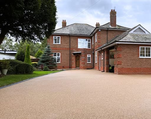 Kola Construction | Resin Bound Driveways London — Customer photo