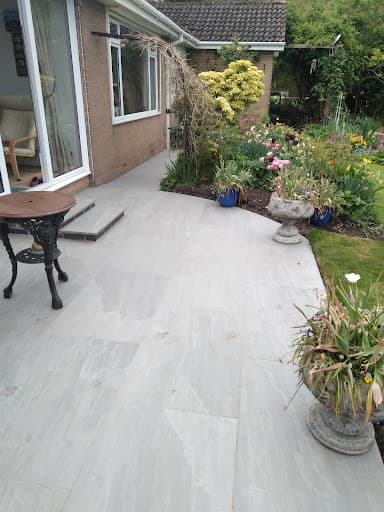 Garden & Driveways — Customer photo