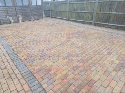 Unique drives and roofing - Block Paving | Driveways | Roofing Oxford, Oxfordshire — Customer photo