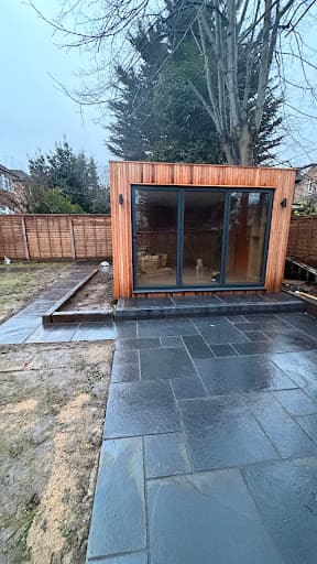 DW Drives & Patios | Driveway Pavers Southgate — Customer photo
