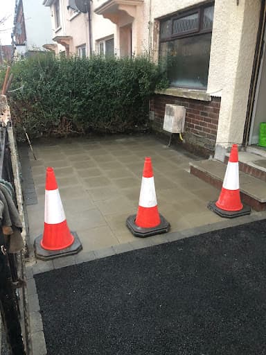Premier Drives & Paving Belfast - Tarmac Driveways — Customer photo