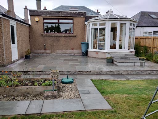 Hallmark Driveways — Customer photo